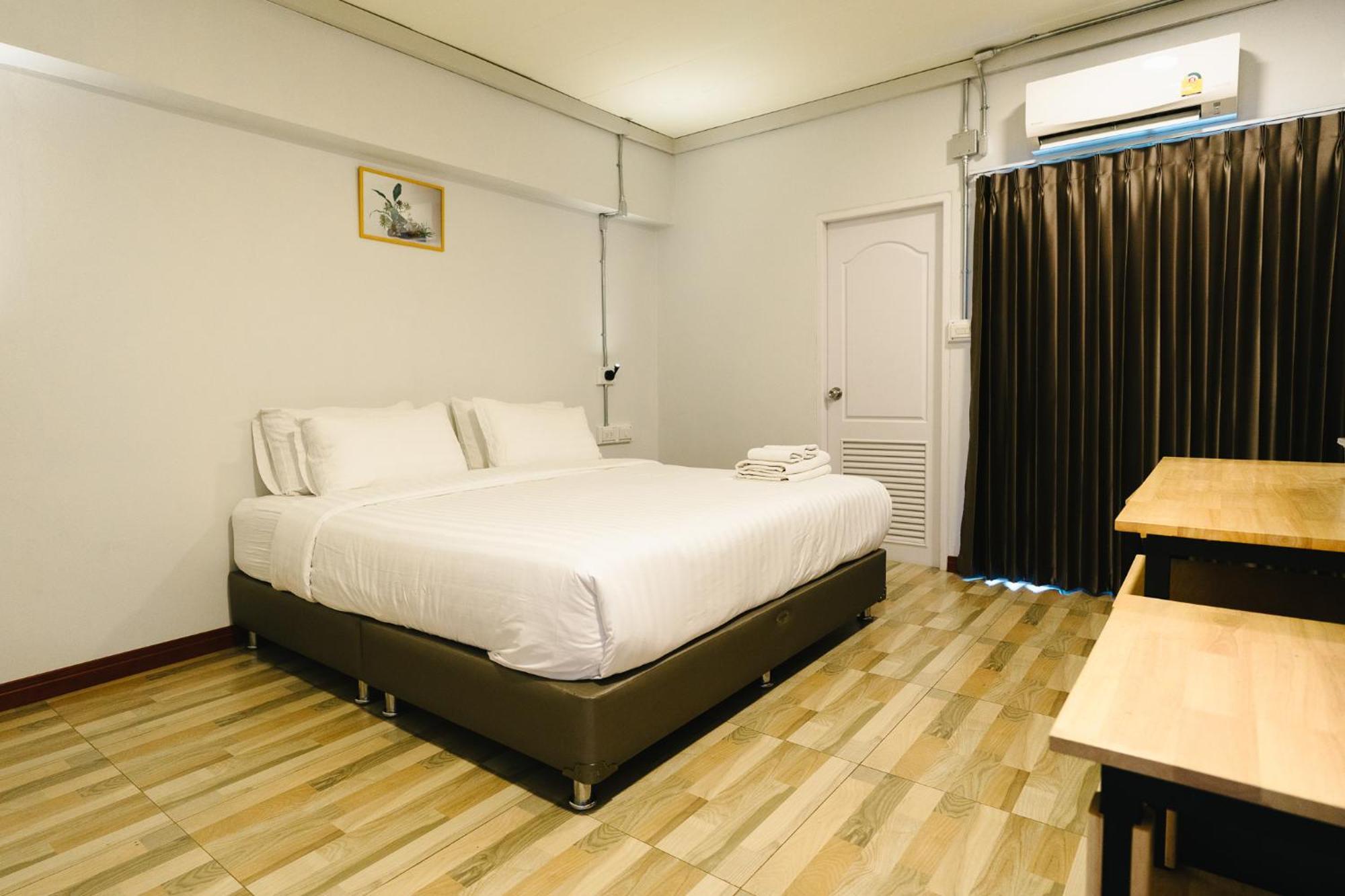 The Ten Hotel Thippanate Чиангмай Экстерьер фото