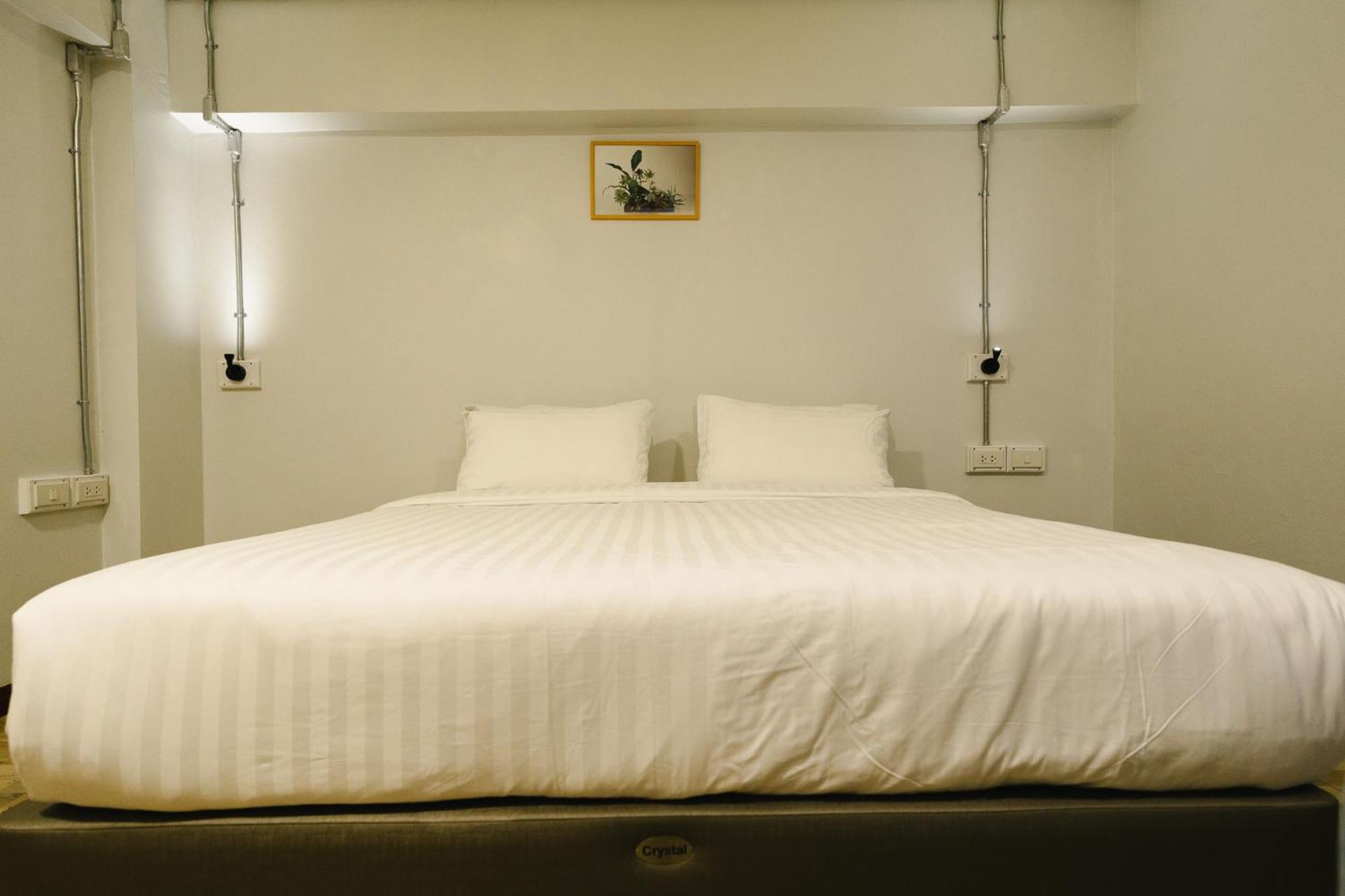 The Ten Hotel Thippanate Чиангмай Экстерьер фото