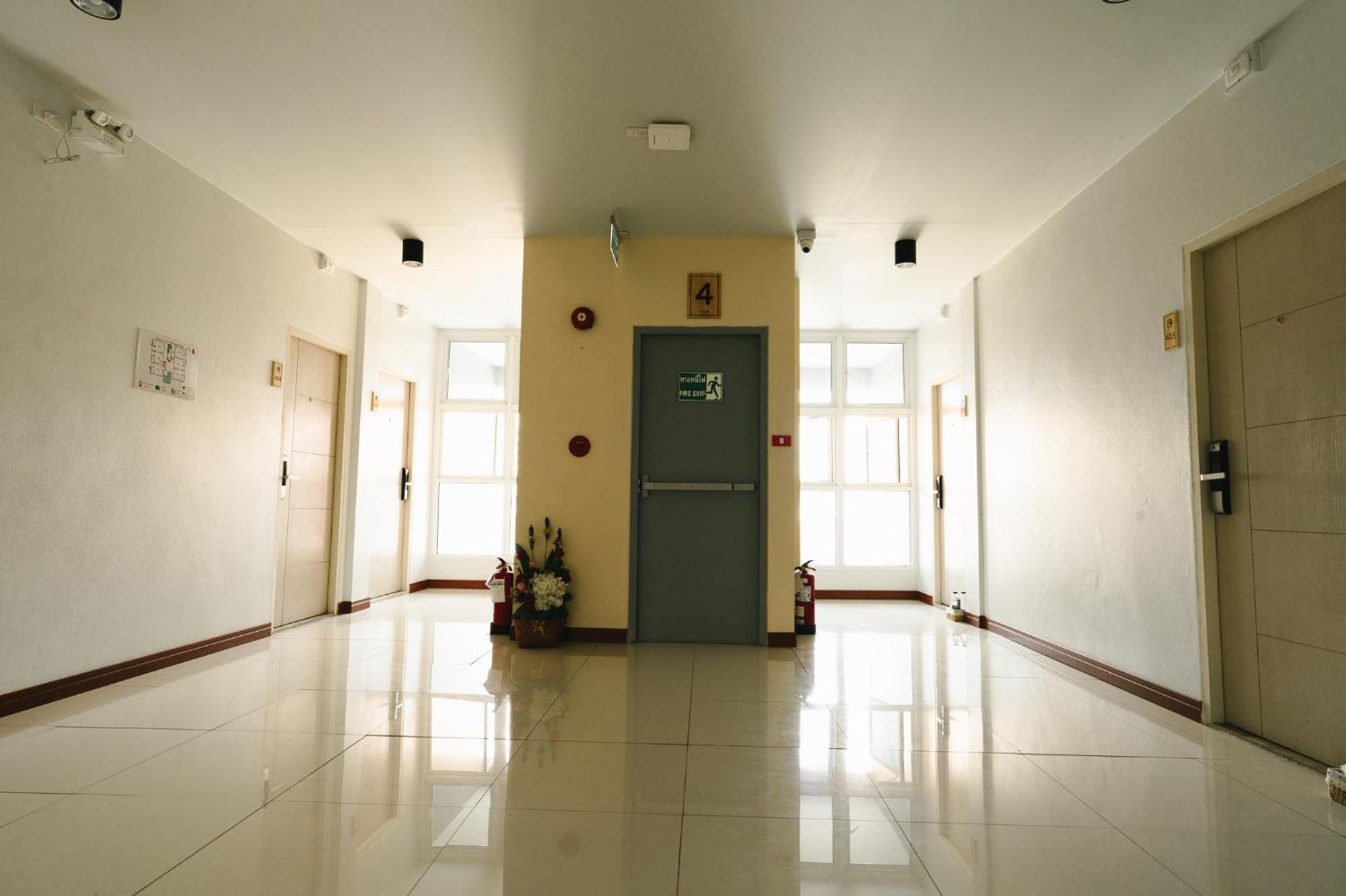 The Ten Hotel Thippanate Чиангмай Экстерьер фото